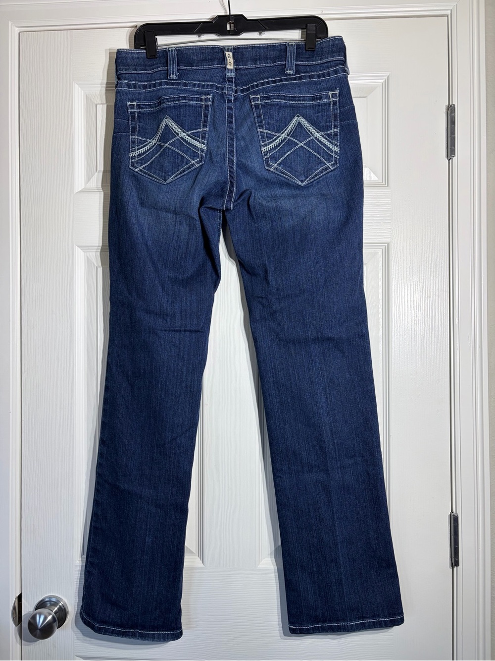 Ariat Straight-Leg Jeans 31R - Picture 3 of 10